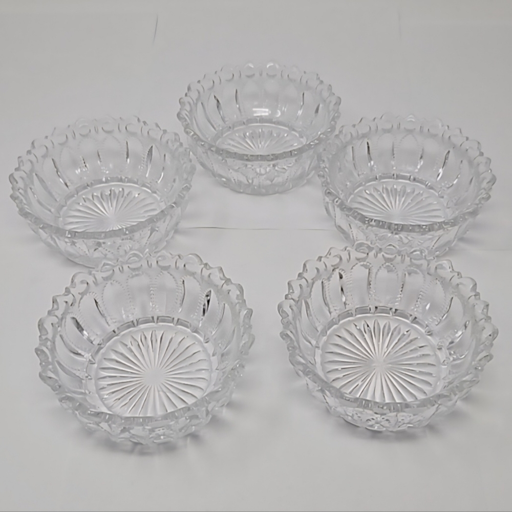 Vintage Set of 5 Clear Paneled Glass Bowls